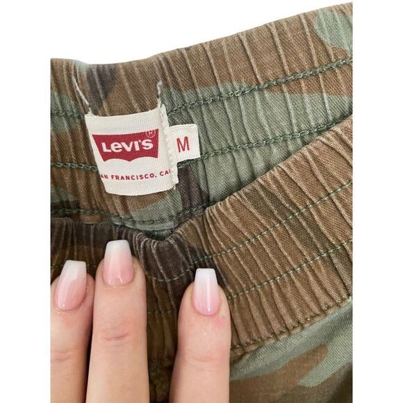 Women's Levi Cameo Pants (Medium) - Picture 3 of 5